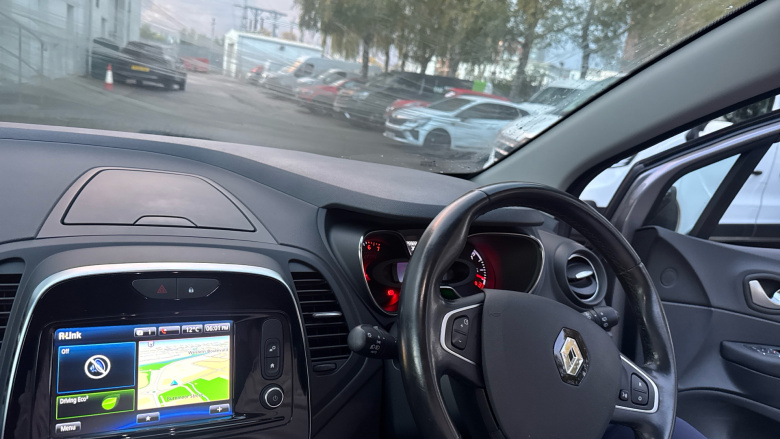 Renault Captur 0.9 TCE 90 Signature X Nav 5dr Petrol Hatchback